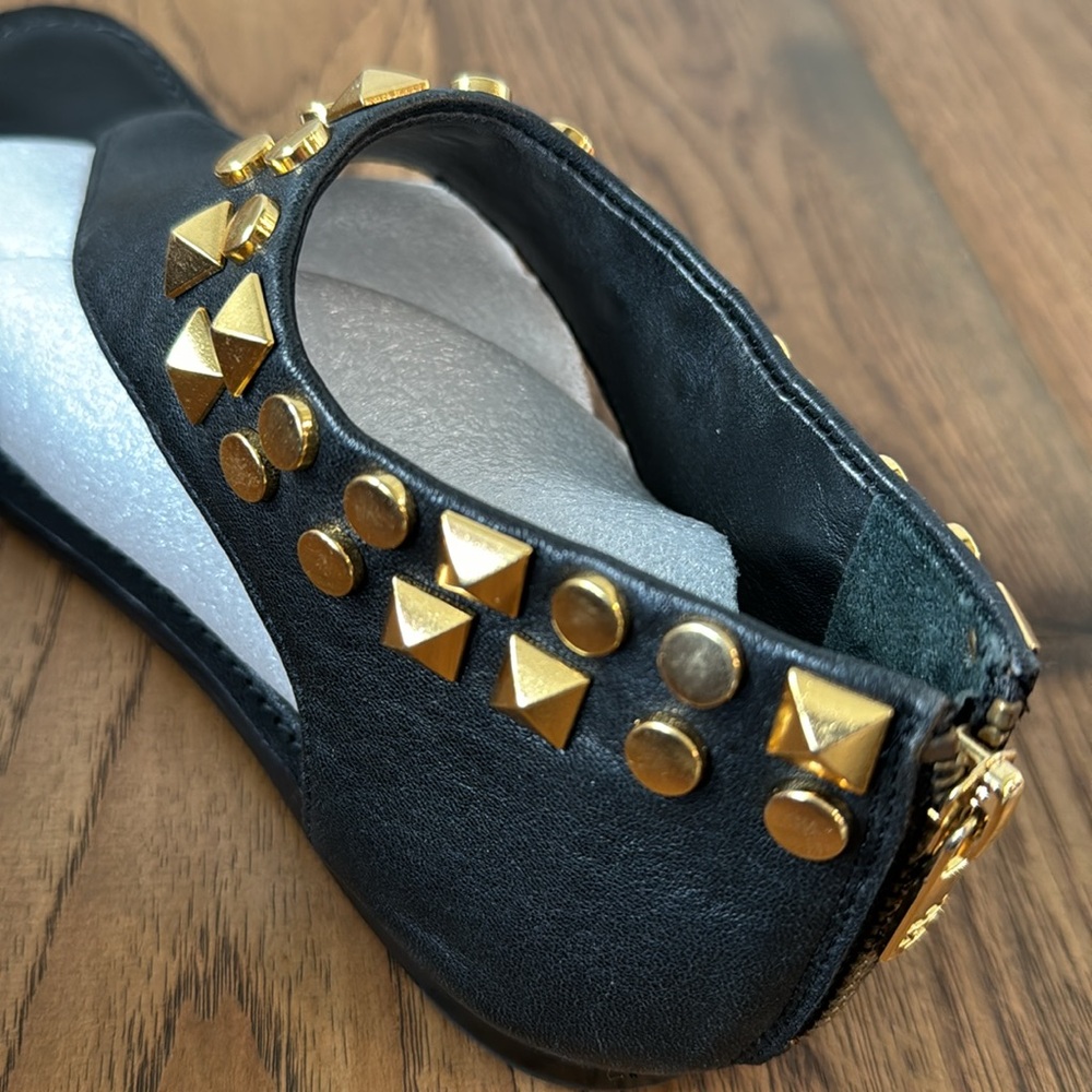Tory Burch Lamb Leather Gold Stud Accent Thong Sandals Zip Back 8 - Picture 3 of 6